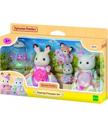 Princesses en robes à fleurs